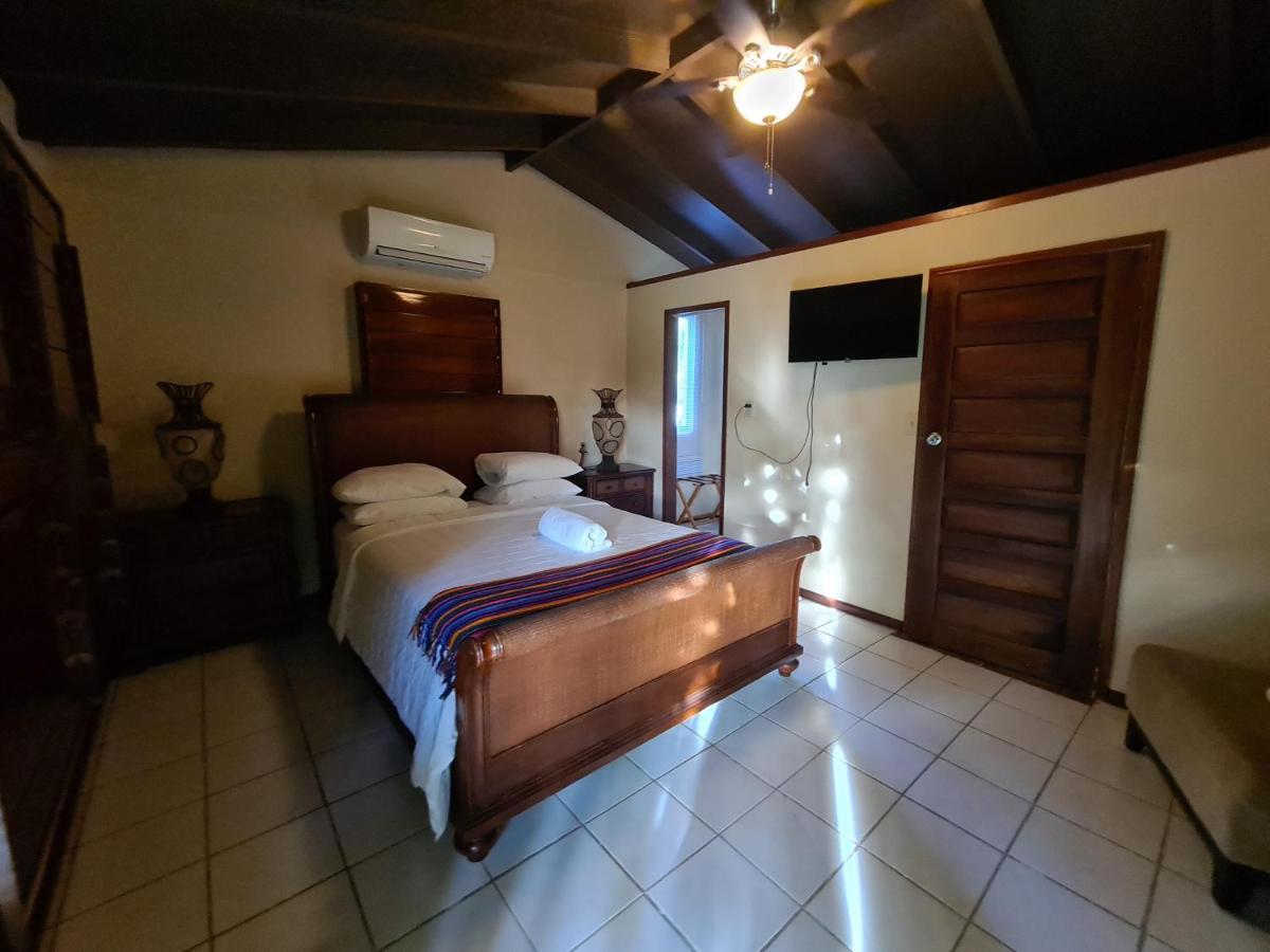 Bed and Breakfast Yocamatsu Caye Caulker Zewnętrze zdjęcie