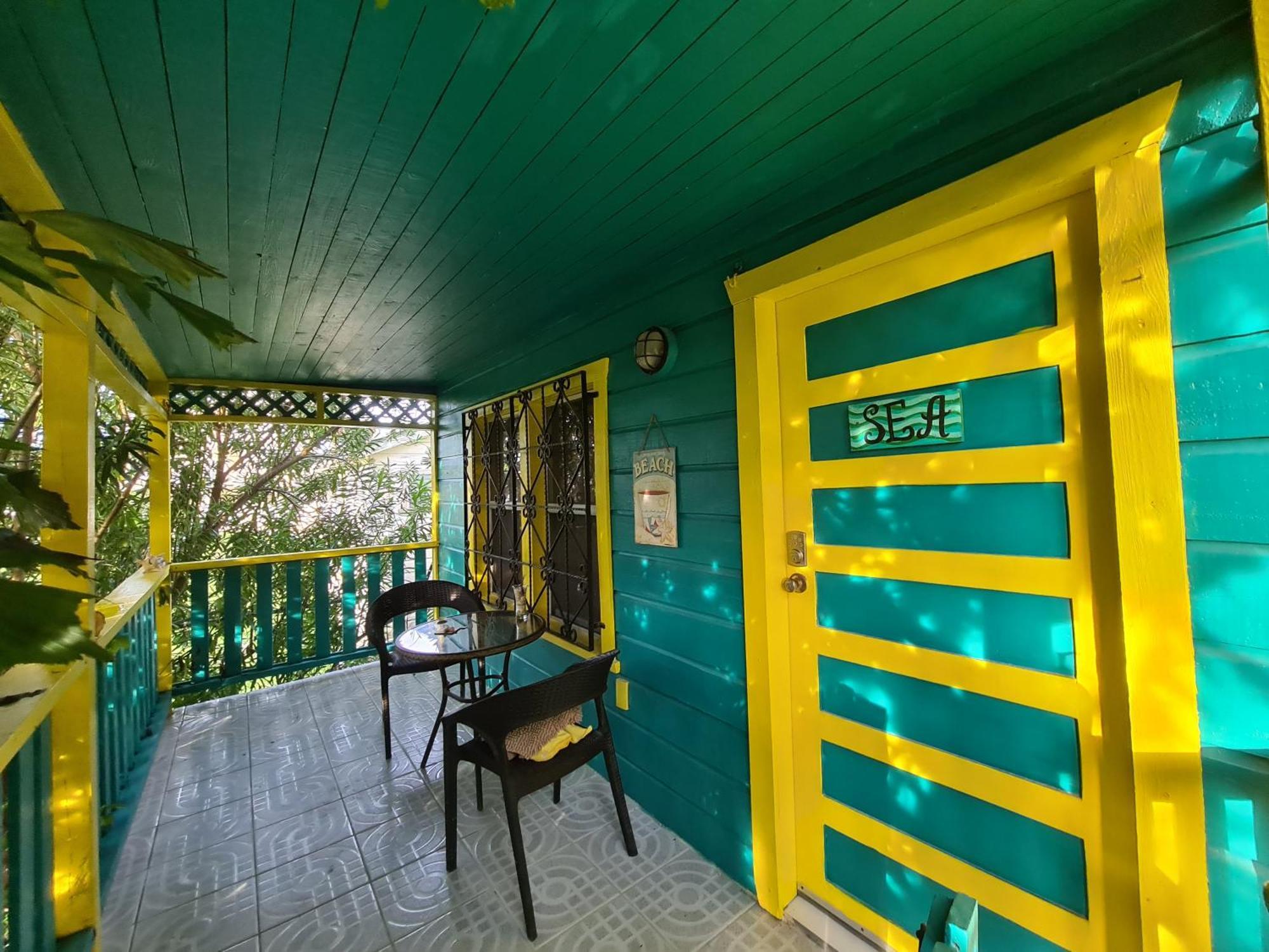 Bed and Breakfast Yocamatsu Caye Caulker Zewnętrze zdjęcie