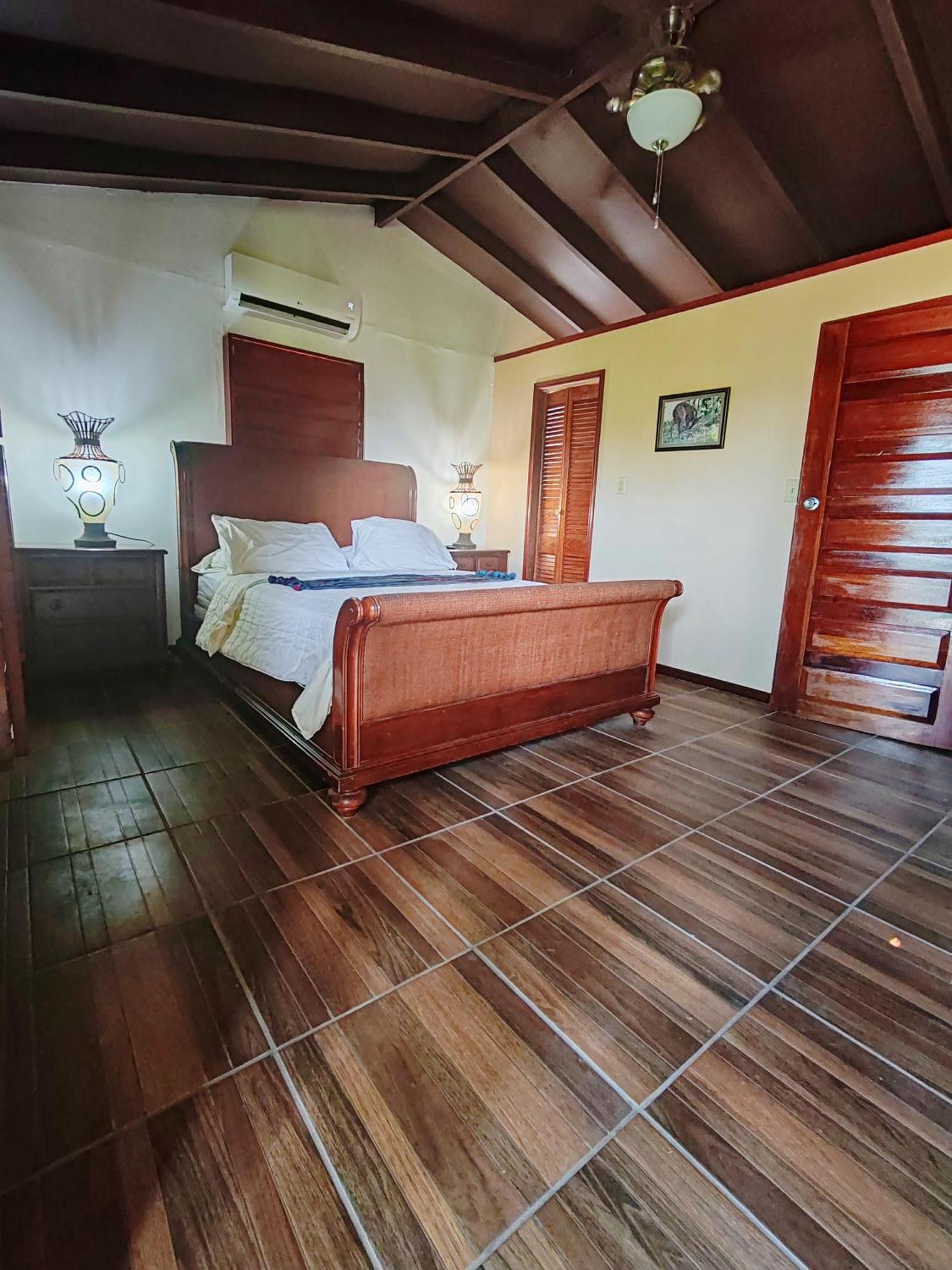 Bed and Breakfast Yocamatsu Caye Caulker Pokój zdjęcie
