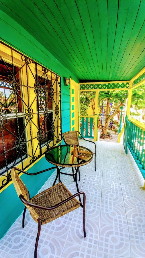 Bed and Breakfast Yocamatsu Caye Caulker Zewnętrze zdjęcie